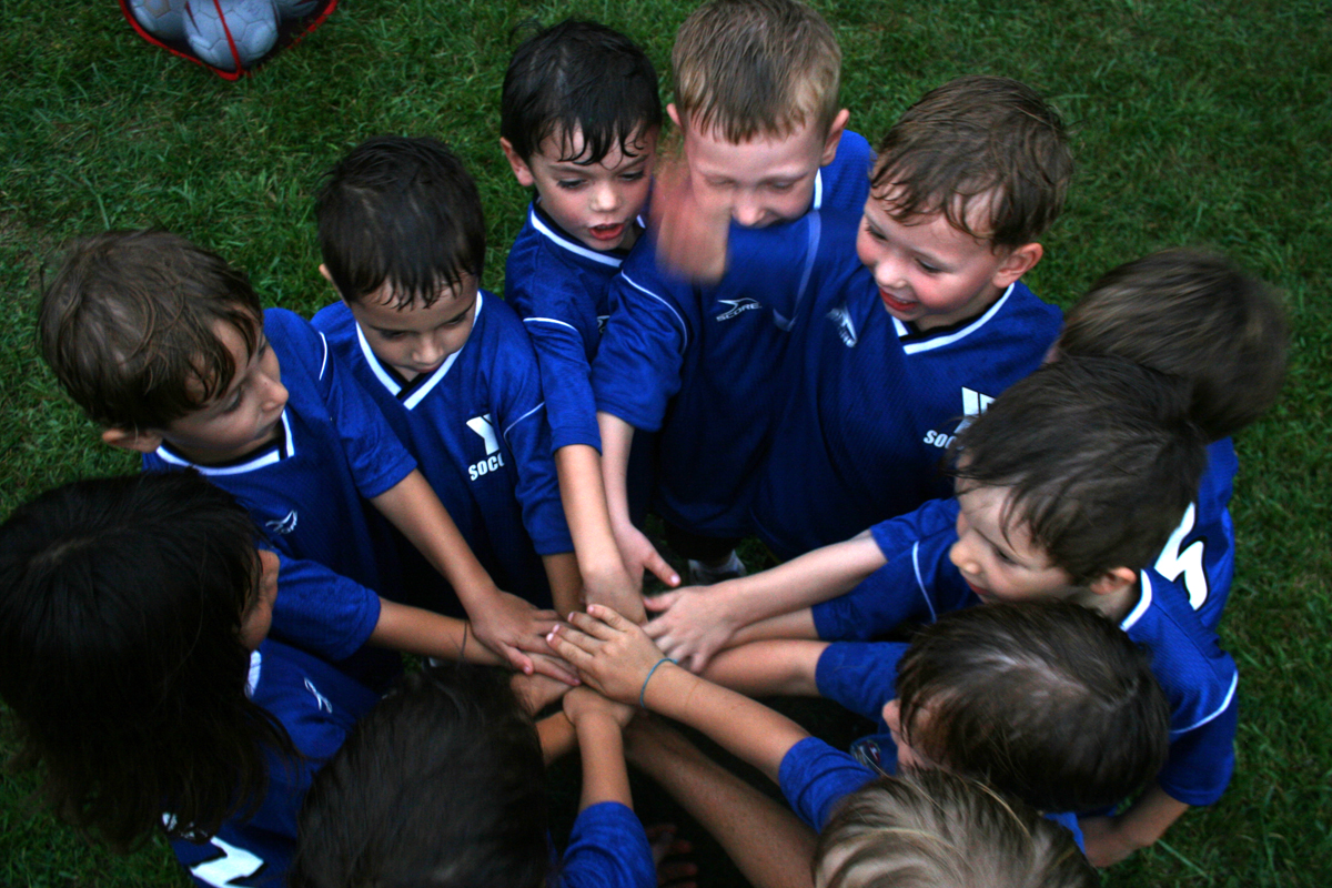 best-team-building-exercises-for-kids-rock-paper-team